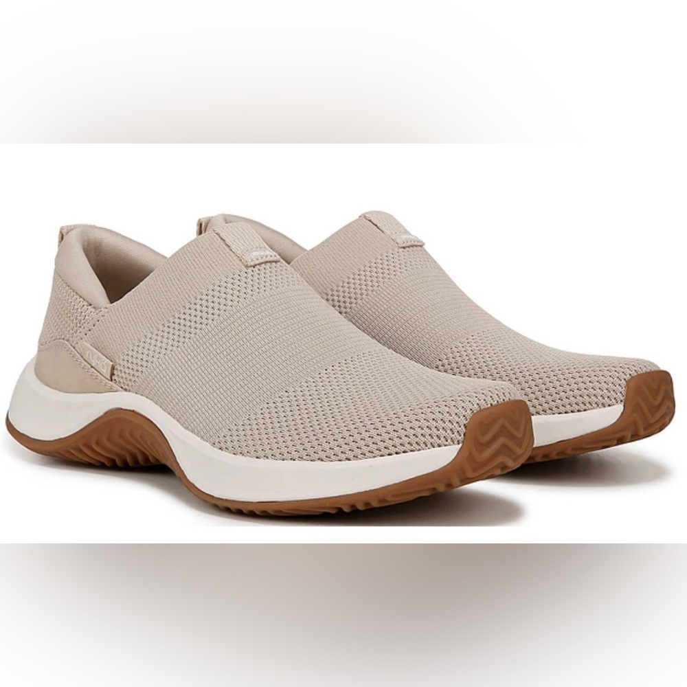 Ryka Womens Encore Next Slip-on Sneaker 8.5 W